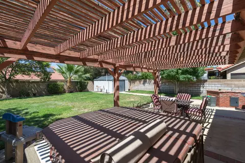 803 E Whitlatch Dr, Lancaster, CA 93535 photo 31