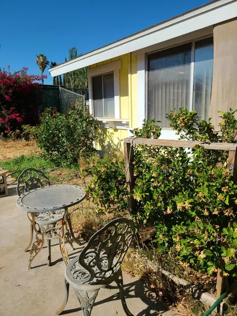 5279 Bushnell Ave, Riverside, CA 92508 photo 4