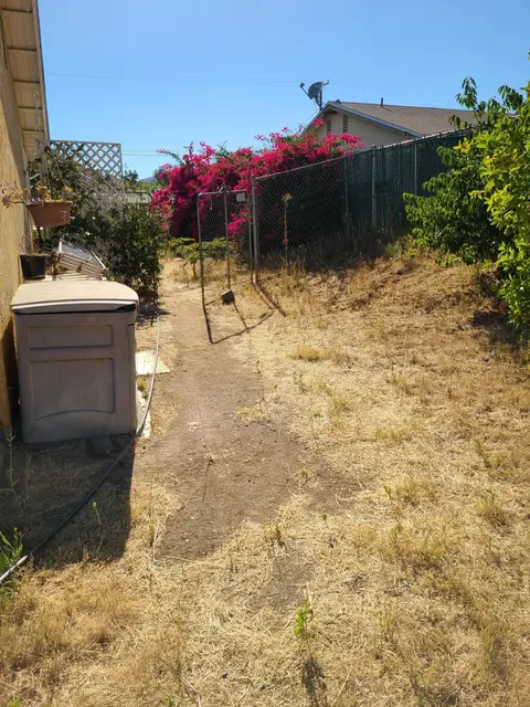5279 Bushnell Ave, Riverside, CA 92508 photo 5