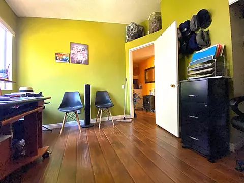 154 Racquet Club Dr, Compton, CA 90220 photo 28