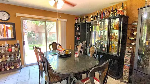154 Racquet Club Dr, Compton, CA 90220 photo 22