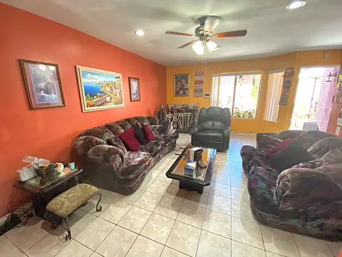 154 Racquet Club Dr, Compton, CA 90220 photo 14