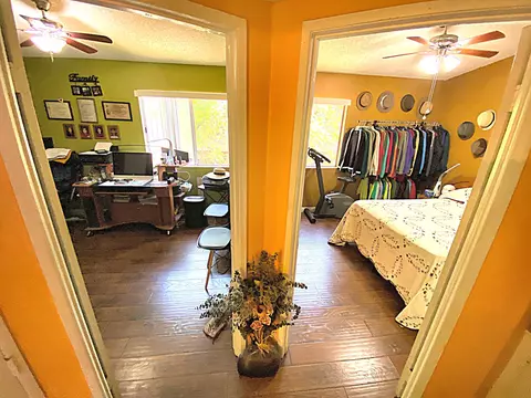 154 Racquet Club Dr, Compton, CA 90220 photo 29
