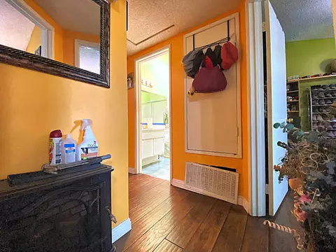 154 Racquet Club Dr, Compton, CA 90220 photo 31