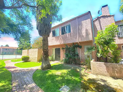 154 Racquet Club Dr, Compton, CA 90220 photo 8