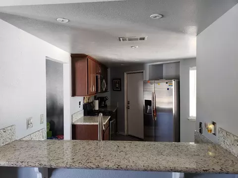 37246 Sabal Ave, Palmdale, CA 93552 photo 9
