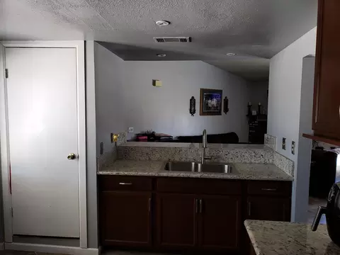 37246 Sabal Ave, Palmdale, CA 93552 photo 6