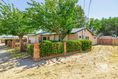 44315 88th St E, Lancaster, CA 93535 photo 3