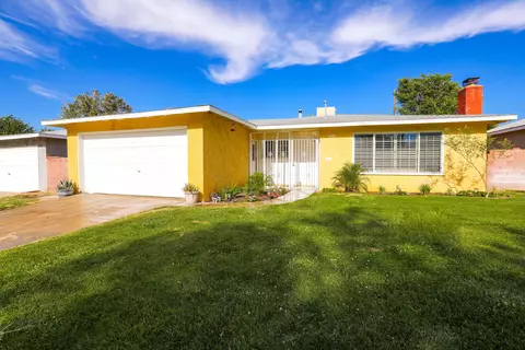 44020 Fig Ave, Lancaster, CA 93534 photo 1