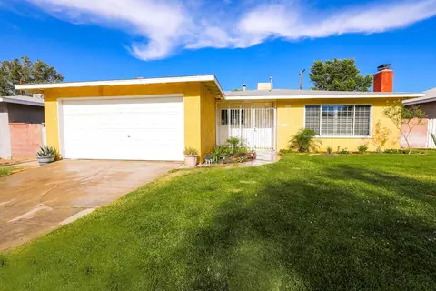 44020 Fig Ave, Lancaster, CA 93534 photo 3