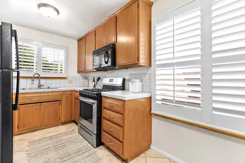 44020 Fig Ave, Lancaster, CA 93534 photo 9