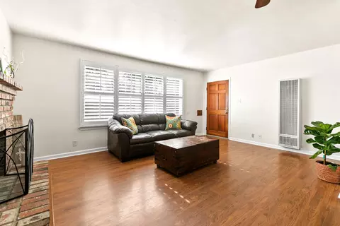 44020 Fig Ave, Lancaster, CA 93534 photo 7
