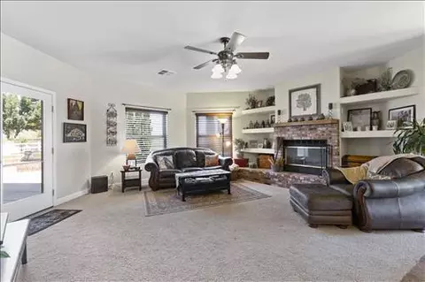 509 Rosehaven Ln, Tehachapi, CA 93561 photo 11