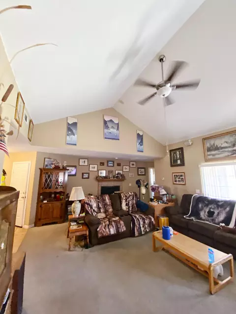 18100 Rawhide Ct, Tehachapi, CA 93561 photo 17