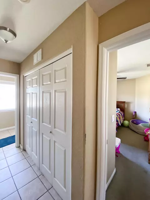 18100 Rawhide Ct, Tehachapi, CA 93561 photo 11