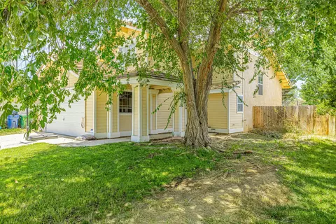 44729 Foxboro Ct, Lancaster, CA 93535 photo 1
