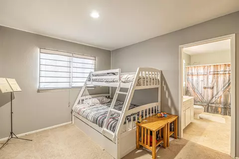 44729 Foxboro Ct, Lancaster, CA 93535 photo 9