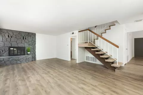 1114 Morven St, Lancaster, CA 93535 photo 4