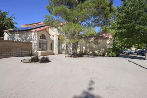 1701 E Norberry St, Lancaster, CA 93535 photo 3