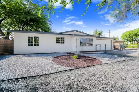 3172 Milton Dr, Mojave, CA 93501 photo 1