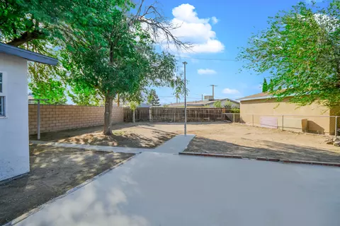 3172 Milton Dr, Mojave, CA 93501 photo 15