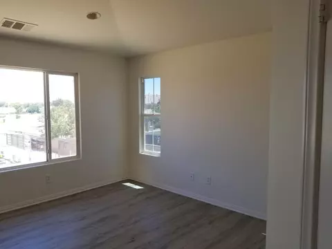 4041 Stable Dr, Palmdale, CA 93552 photo 11