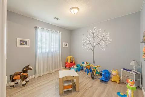 44325 Apache Plume St, Lancaster, CA 93536 photo 11