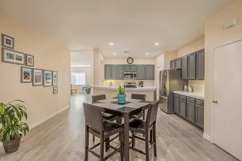 44325 Apache Plume St, Lancaster, CA 93536 photo 9