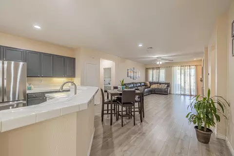 44325 Apache Plume St, Lancaster, CA 93536 photo 8