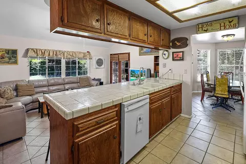 3125 Glad Way, Lancaster, CA 93536 photo 7