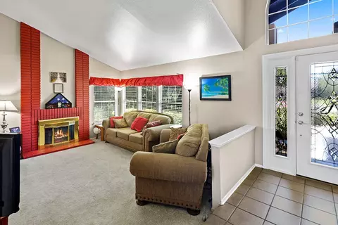 3125 Glad Way, Lancaster, CA 93536 photo 3