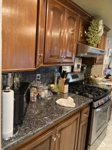 44642 E 17th St, Lancaster, CA 93535 photo 8