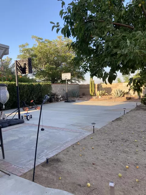 44642 E 17th St, Lancaster, CA 93535 photo 9