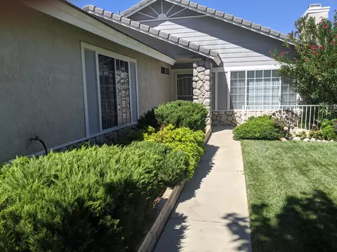45413 17th St E, Lancaster, CA 93535 photo 3