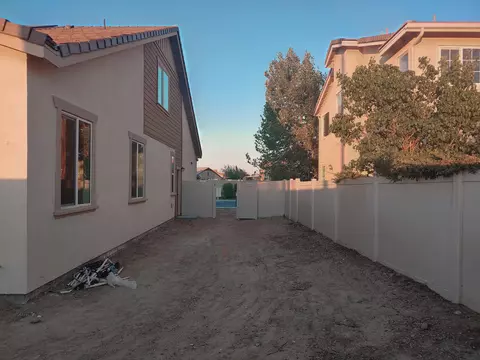 37827 Nova Ave, Palmdale, CA 93552 photo 11