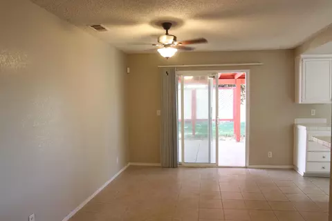 43633 David St, Lancaster, CA 93535 photo 8