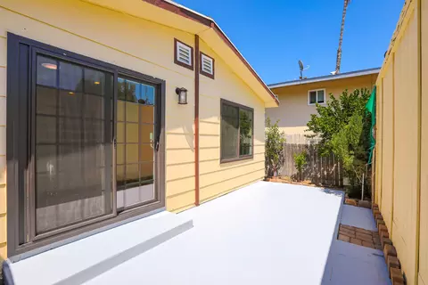 703 E Orange Grove Blvd, Pasadena, CA 91104 photo 4