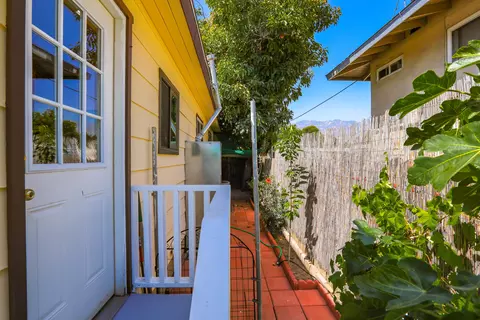 703 E Orange Grove Blvd, Pasadena, CA 91104 photo 9