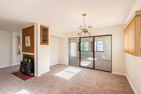 1424 Kettering St W, Lancaster, CA 93534 photo 6