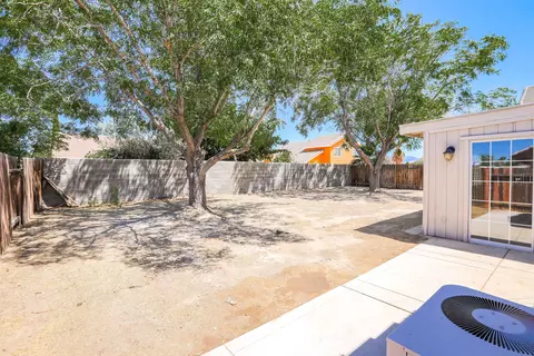38614 28th St E, Palmdale, CA 93550 photo 25