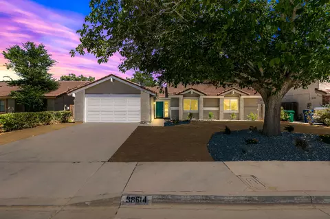 38614 28th St E, Palmdale, CA 93550 photo 1