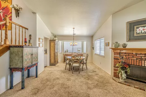 3115 Softwood Ct, Lancaster, CA 93536 photo 3