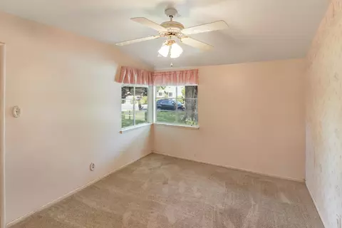 44953 Lorimer Ave, Lancaster, CA 93534 photo 10