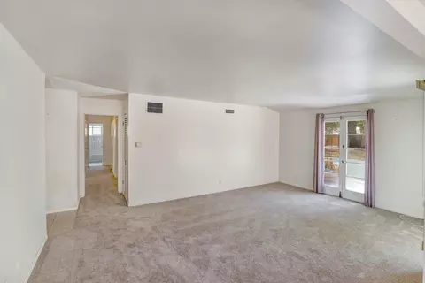 44953 Lorimer Ave, Lancaster, CA 93534 photo 5