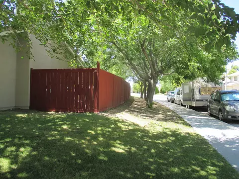44653 Stonebridge Ln, Lancaster, CA 93536 photo 15