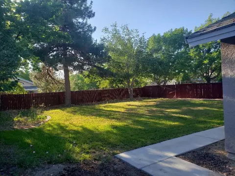 44653 Stonebridge Ln, Lancaster, CA 93536 photo 4