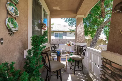 38113 Mentor Ct, Palmdale, CA 93550 photo 3