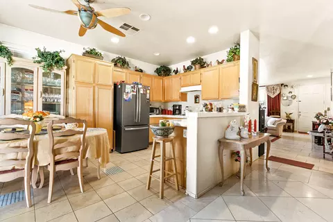 38113 Mentor Ct, Palmdale, CA 93550 photo 7
