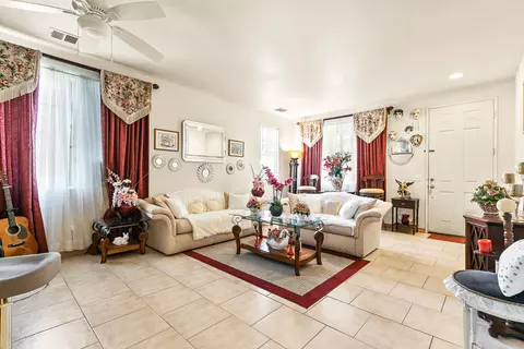 38113 Mentor Ct, Palmdale, CA 93550 photo 5