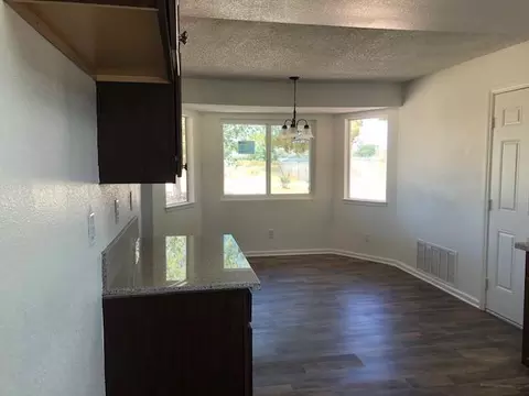 40677 E 162nd St, Lancaster, CA 93535 photo 8